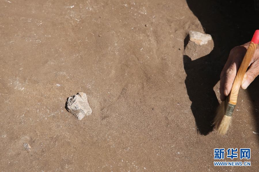 ����󣩣�2���ӱ�ʡ���x�h�l(f��)�F(xi��n)��ʯ���r���zַ