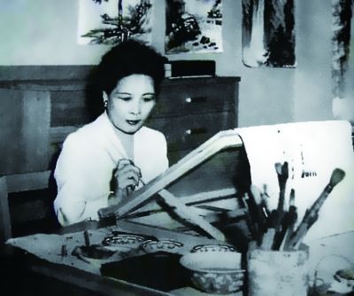 �����g����