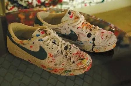 ��Ь��Ϳ�f