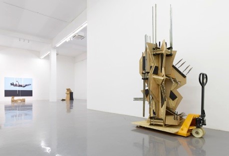 �����������K��/���֡���2015�����DƬ��ࣺ�����������ҿ��g ���B��������ͥ���ֲ���2015�ꡣ�DƬ��ࣺ���B�������{����