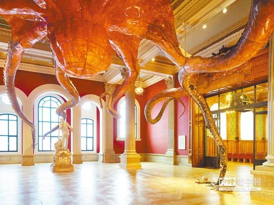 �Ї�ˇ�g(sh��)���S���f2010�����Ʒ�����\�������ڿ��_(d��)����İ������߿�չ�[�^չ�������DƬ���(qu��n)cADAGP�S���f��Andre Morin�z���S���f�Ͱ���kamel mennour�����ṩ�� 