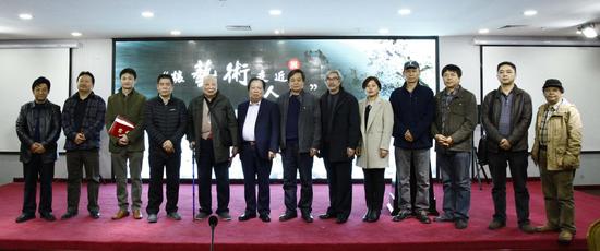 ��չˇ�g(sh��)�������u�Ҽ���ˇؔ���I(l��ng)��(d��o)��Ӱ